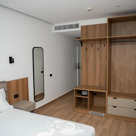 White Hill Radhime Vlorë