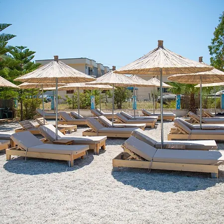 Hotel White Hill Radhime 3*