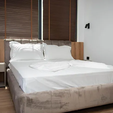 Hotel White Hill Radhime Vlorë