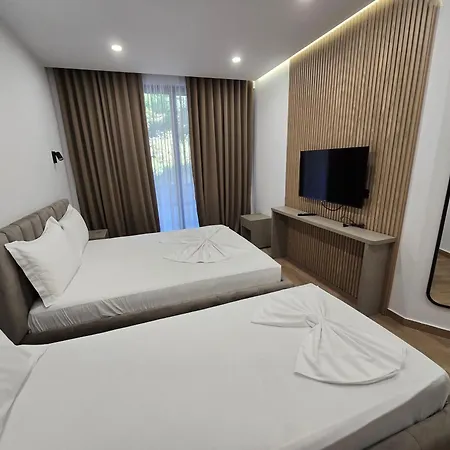 White Hill Radhime 3*