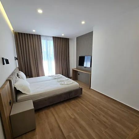 White Hill Radhime Hotel Vlorë