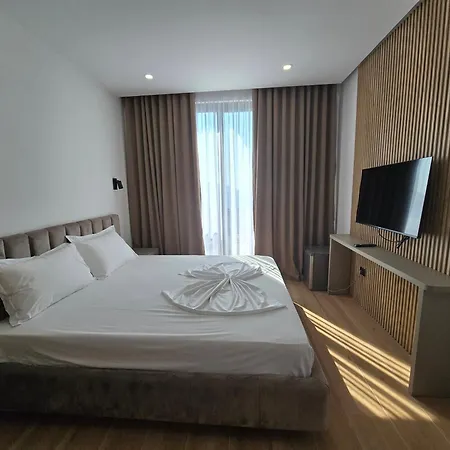 Hotel White Hill Radhime