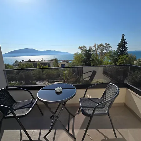 White Hill Radhime 3* Vlorë