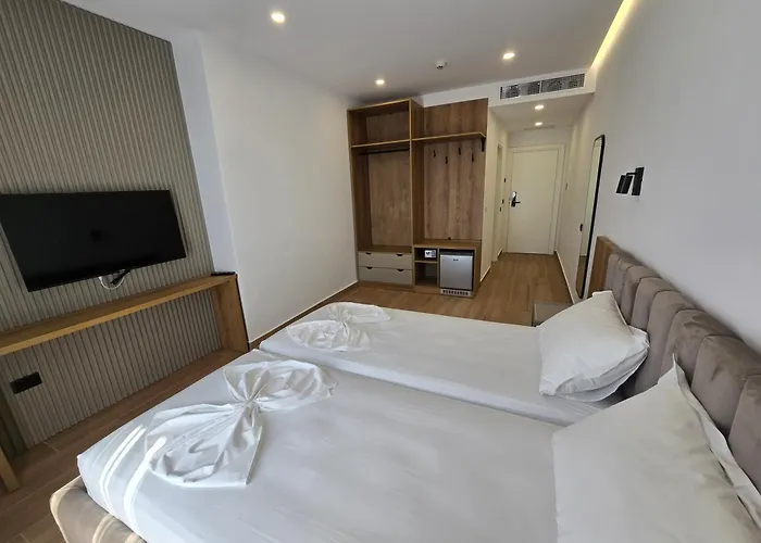 Hotel White Hill Radhime 3*