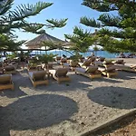 White Hill Radhime 3* Vlorë