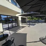 White Hill Radhime 3* Vlorë