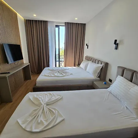 White Hill By Fllad E Vale 4* Vlora