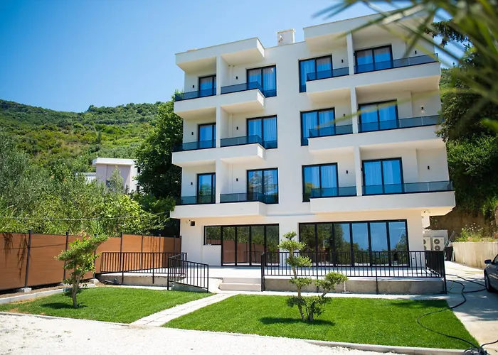 White Hill Radhime Szálloda Vlora